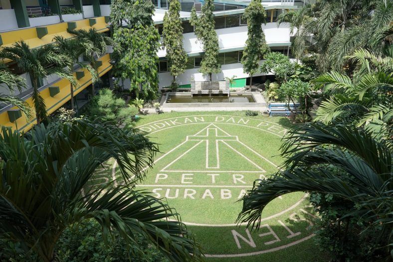 Sekolah SMA Swasta Terbaik di Surabaya yang Bagus