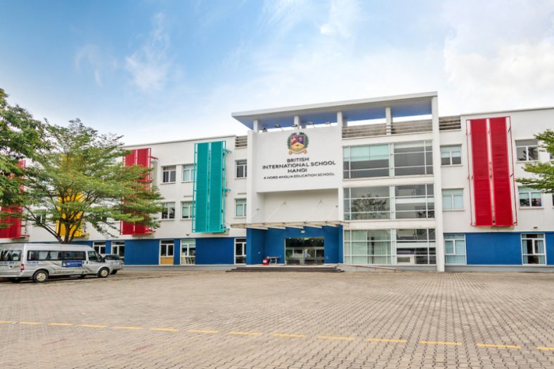 sekolah SMP termahal di Jakarta