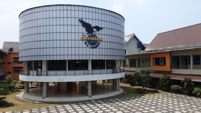 Sekolah Terbaik Jakarta Timur